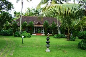 Kovilakom Lakside Resort In Alappuzha