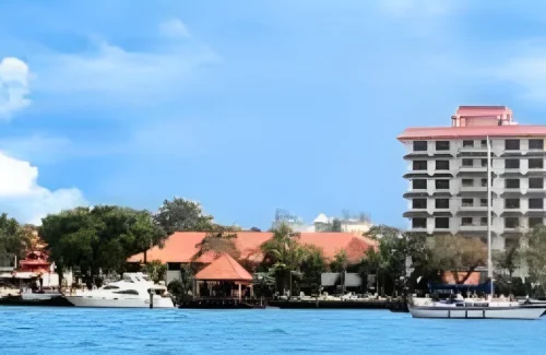 Taj Malabar Resort & Spa in Kochi