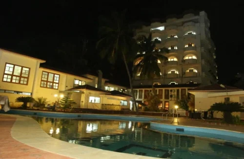 Hotel Singaar International