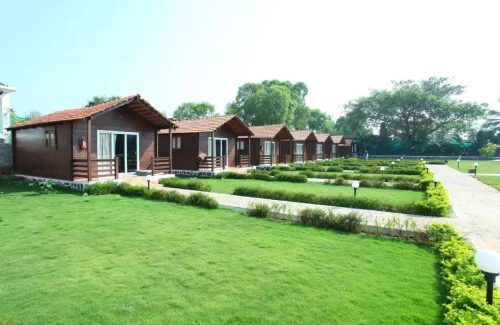 Lazy Bee Cottages in Goa